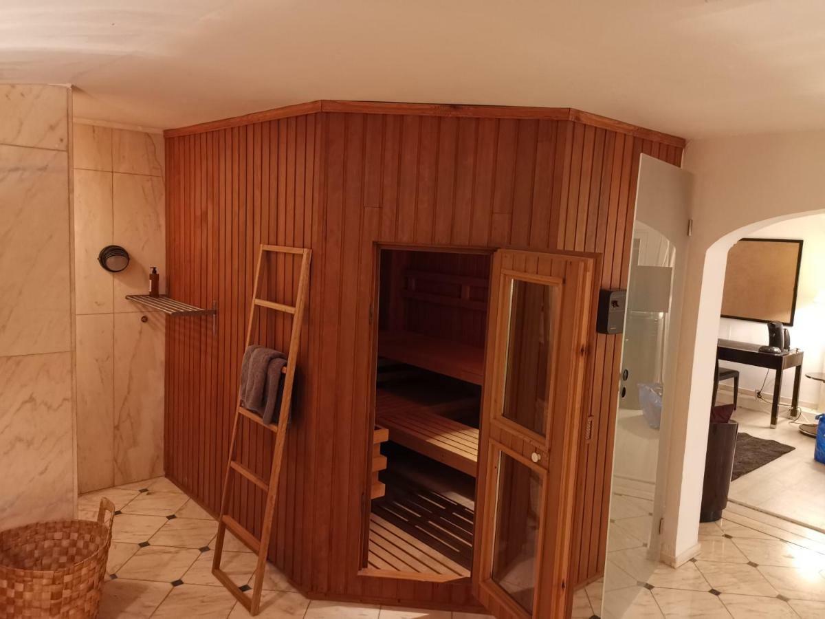 دوسلدورف Wellness Appartement المظهر الخارجي الصورة